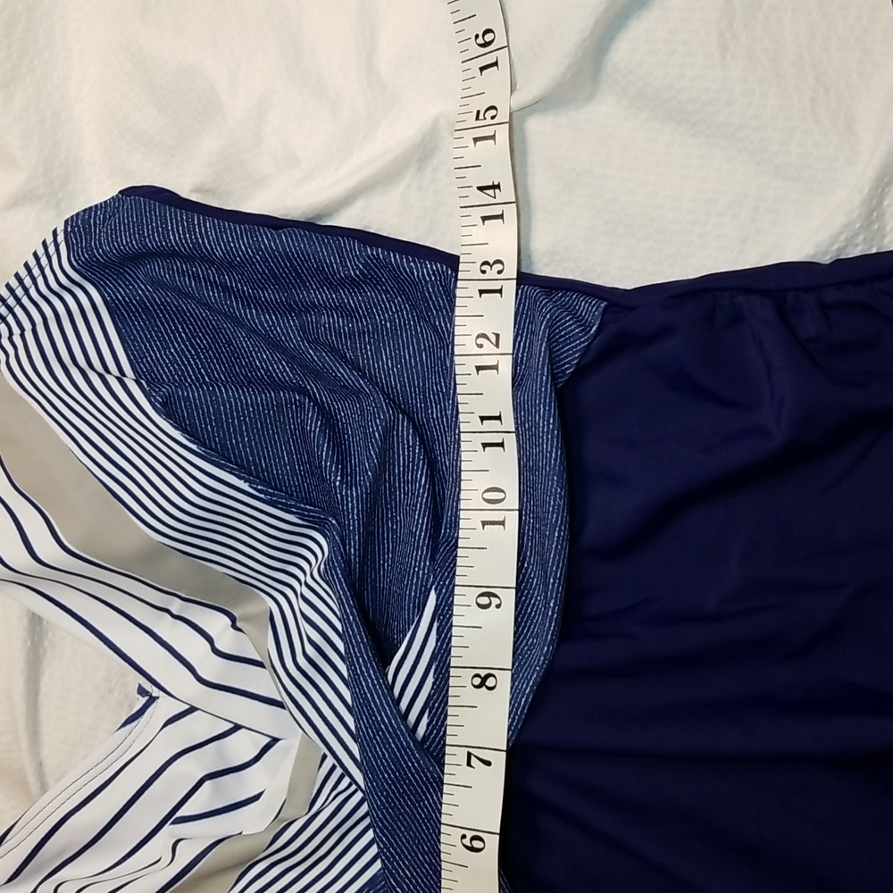 NWOT SLIMMING  RUCHED TUMMY REMOVABLE PADDING ADJUSTABLE STRAP SWIMSUIT - Picture 7 of 9